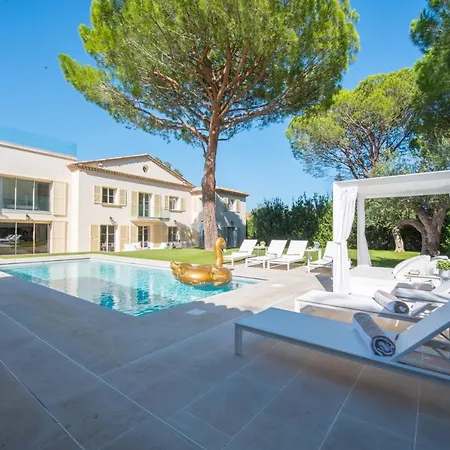 In Great Location - Saint-tropez ! Villa